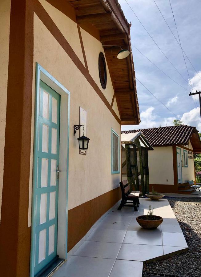 Sitio Dos Palmitos - Chale Palmeira Real دومينغوس مارتينز المظهر الخارجي الصورة